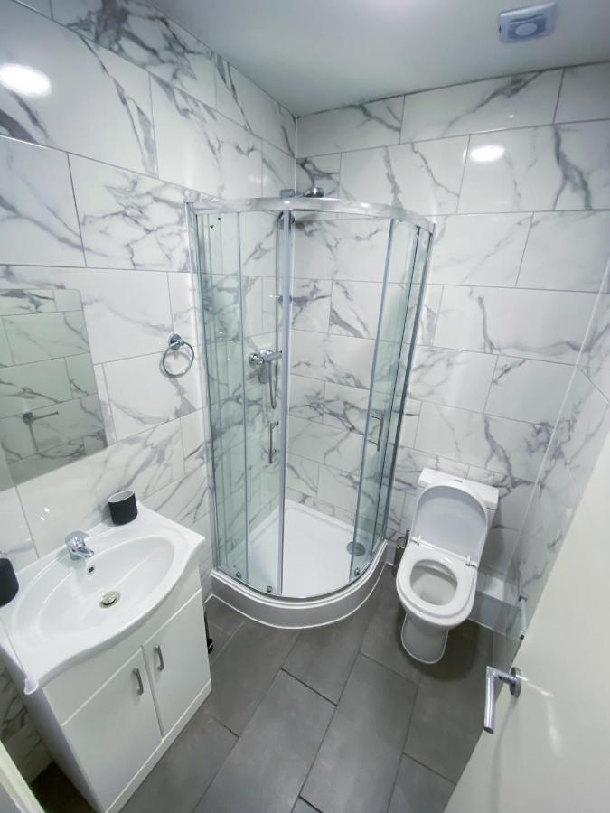 Stylish 1 Bedroom Flat In Wood Green London Luaran gambar
