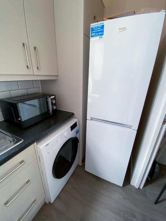 Stylish 1 Bedroom Flat In Wood Green London Luaran gambar
